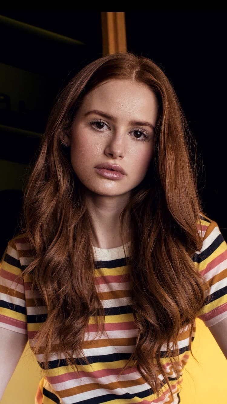 Fashion Madelaine Petsch