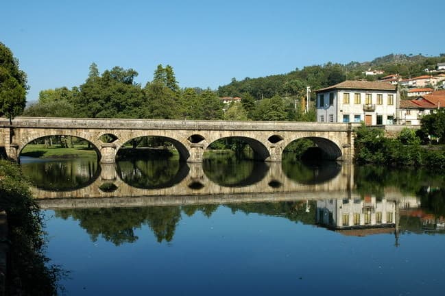 Lugar Ponte Velha