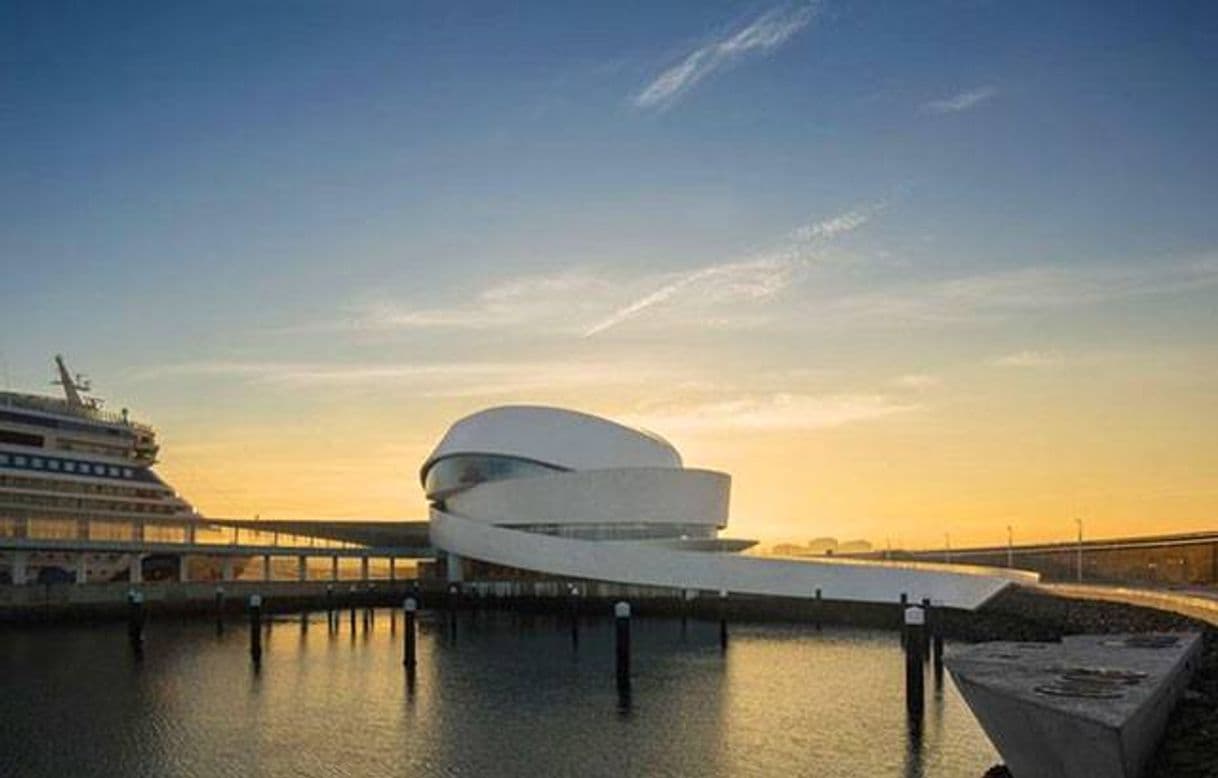 Place Terminal de Cruceros del Puerto de Leixões