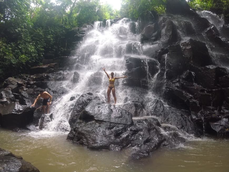 Place Kanto Lampo Waterfall