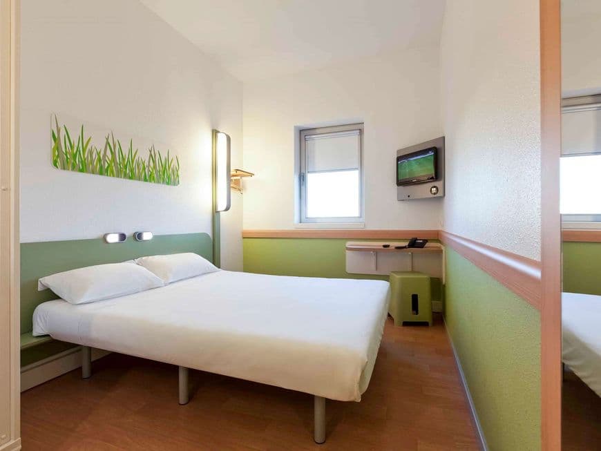 Place Ibis Budget Porto Gaia