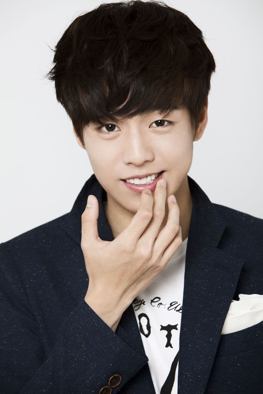 Fashion Lee Hyun Woo