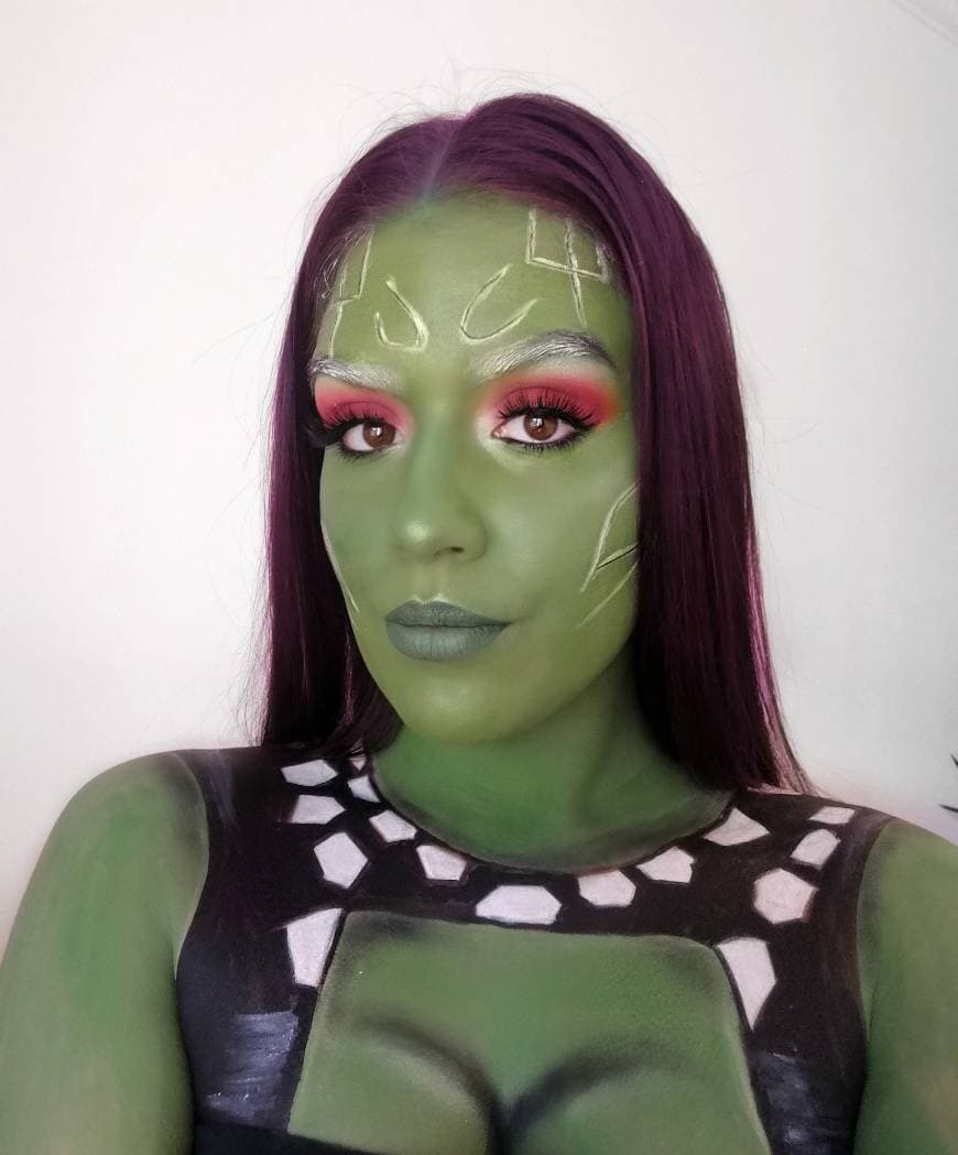 Moda Gamora makeup 