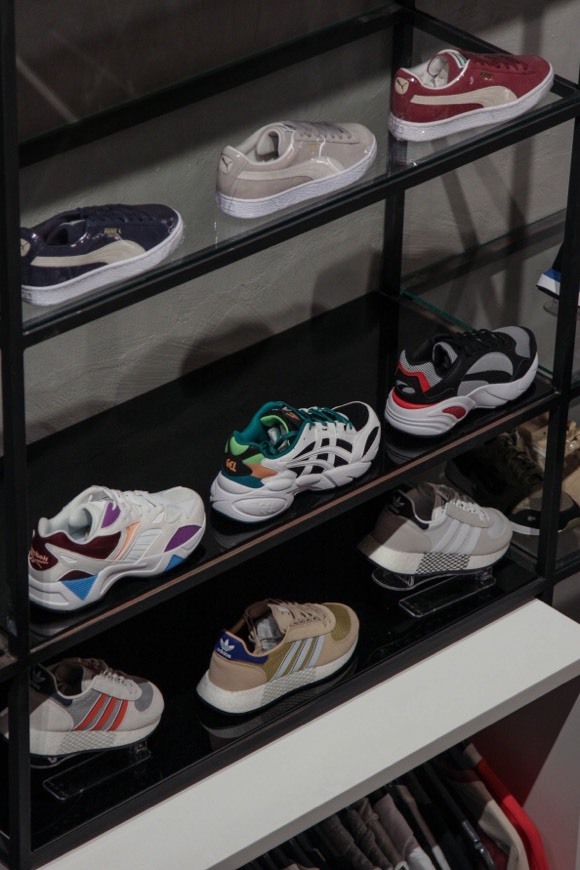 Place Sneakers Concept - Ferrara Plaza