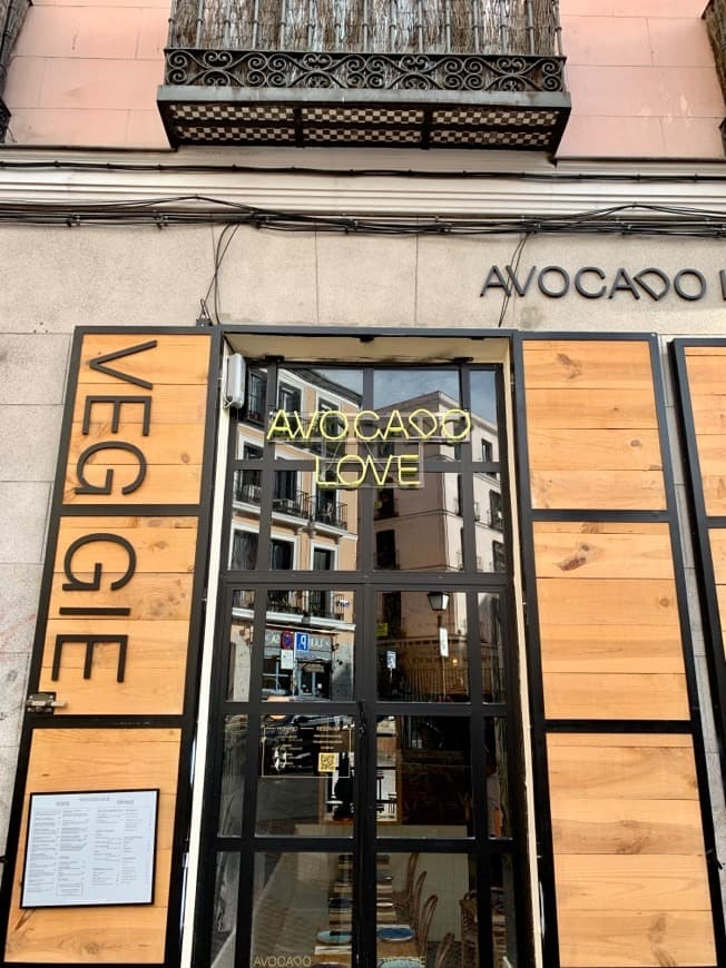 Restaurants Avocado Love