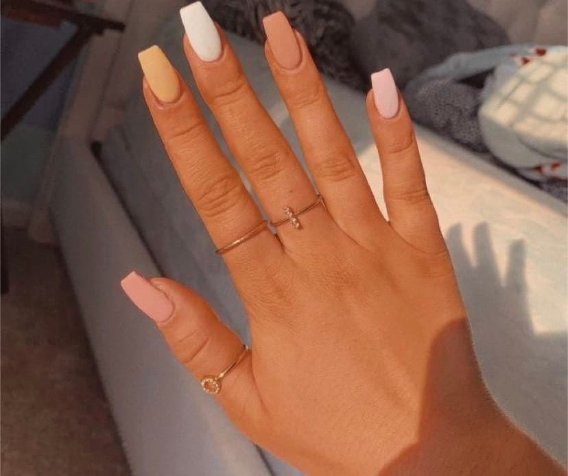 Fashion Peachy nails