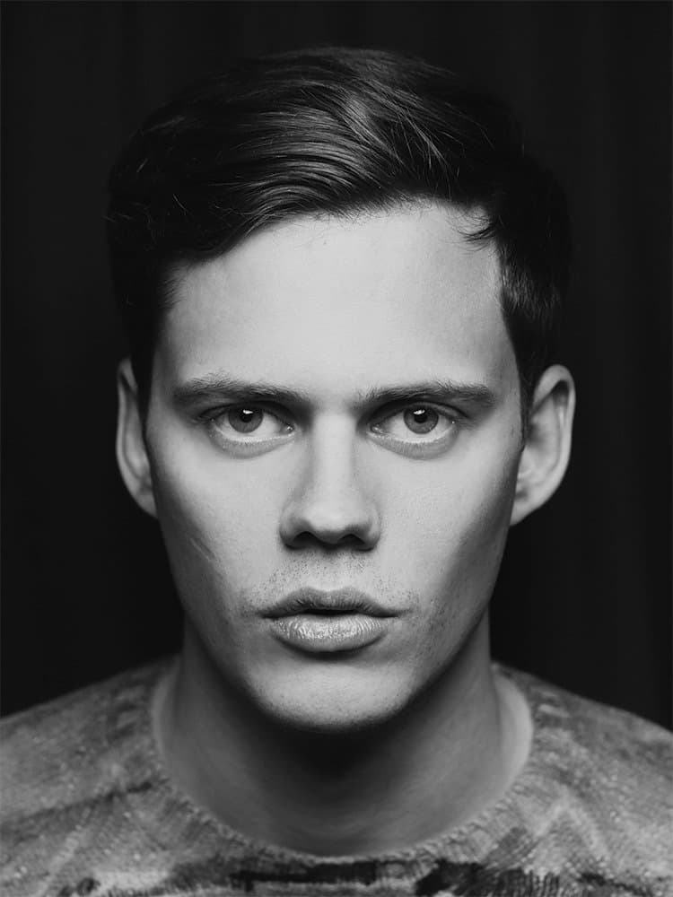 Moda Bill Skarsgård