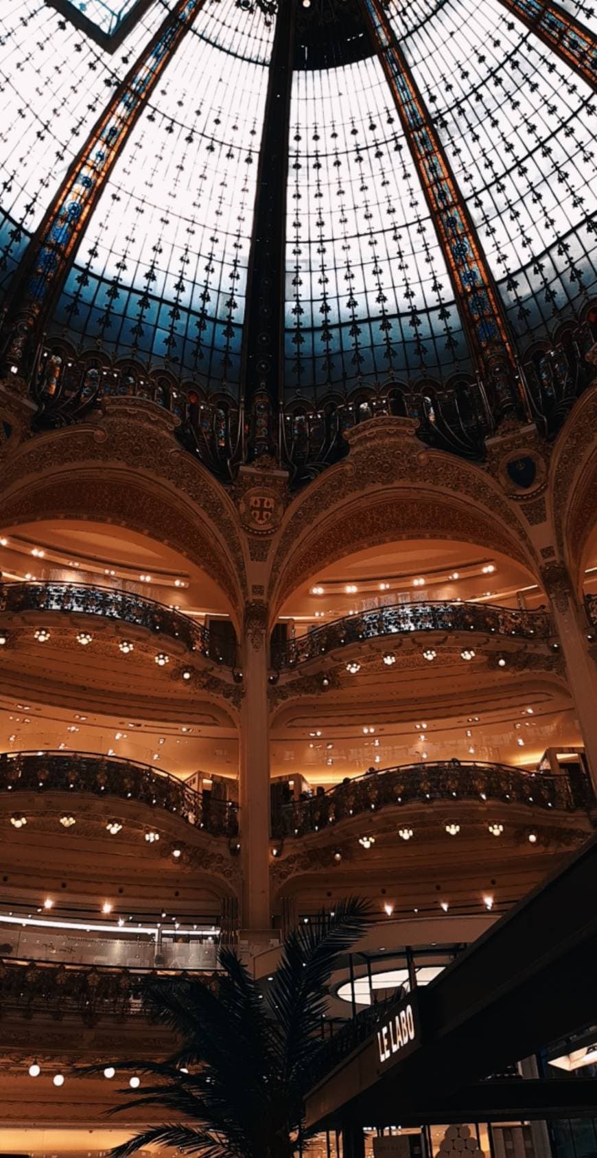 Place Galeries Lafayette Haussmann