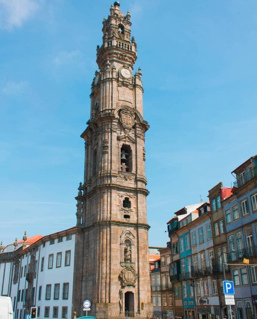 Place Clérigos Tower