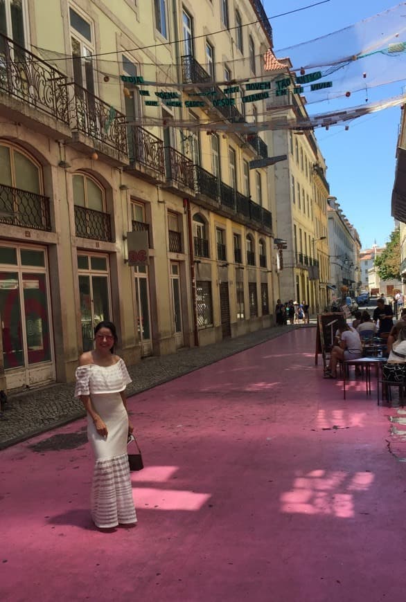 Place The Pink Street