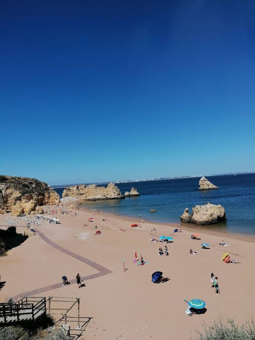 Place Praia Dona Ana