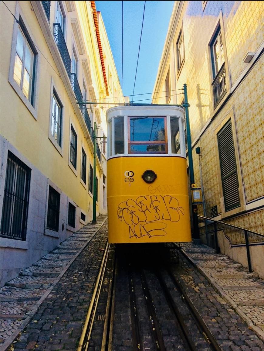 Place Chiado