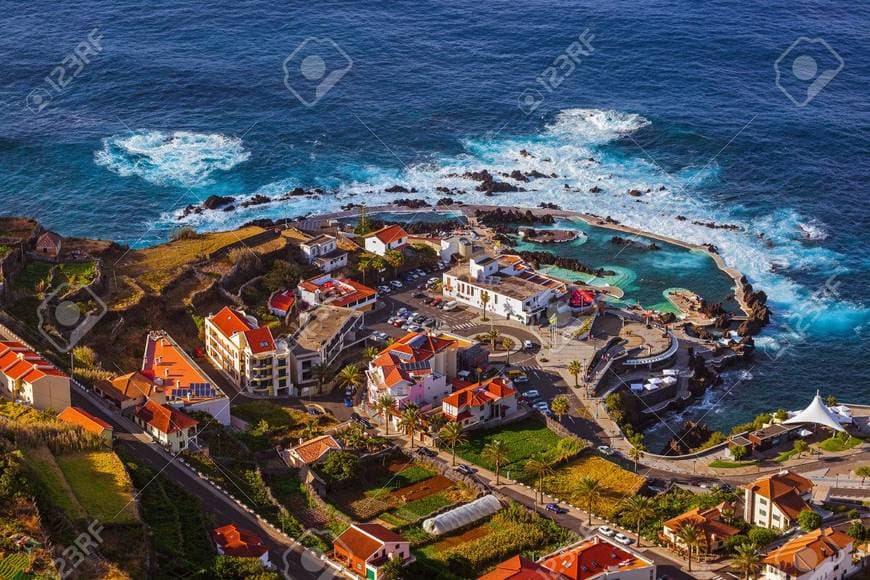 Place Porto Moniz