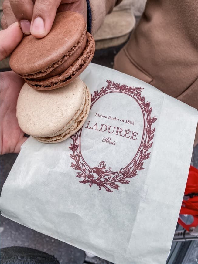 Restaurants Ladurée Paris Champs Elysées