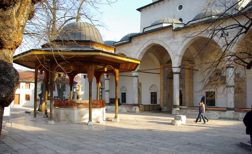 Lugar Gazi Husrev-beg Mosque