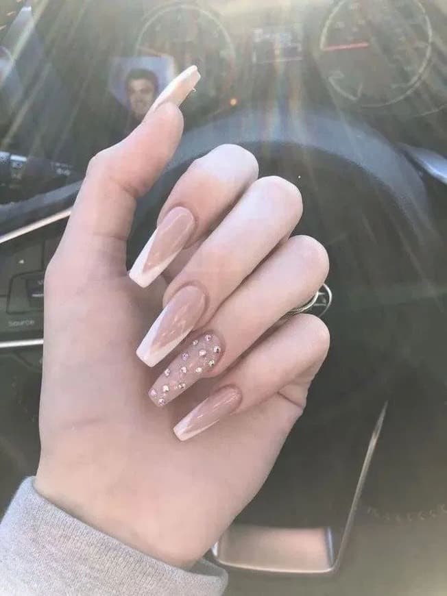 Fashion nails