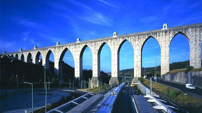 Place Aqueduto das Águas Livres