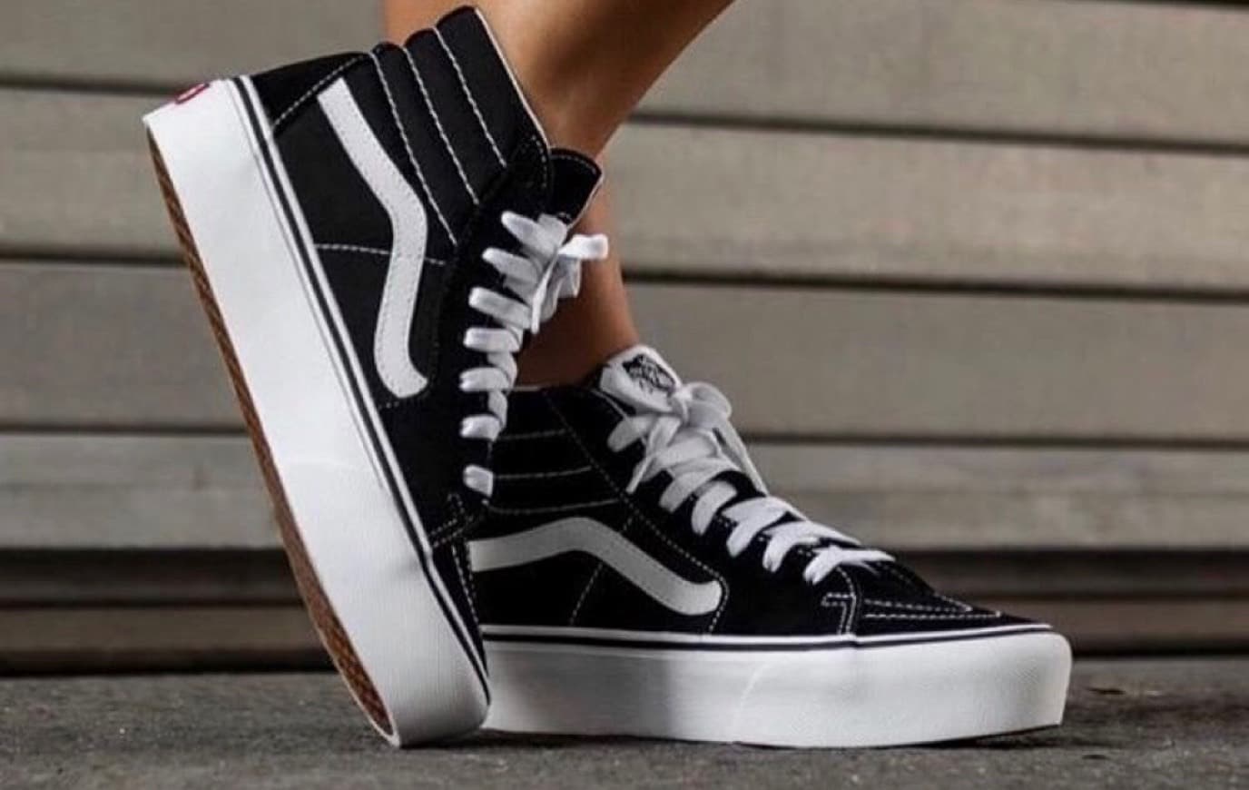 Product Vans pretas SK8-HI PLATFORM 2.0