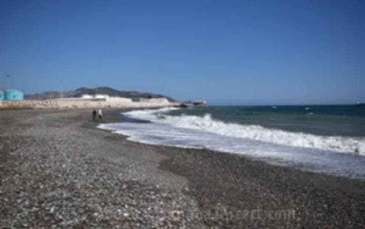 Lugar Playa Poniente