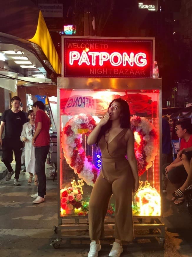 Lugar Patpong Night Market