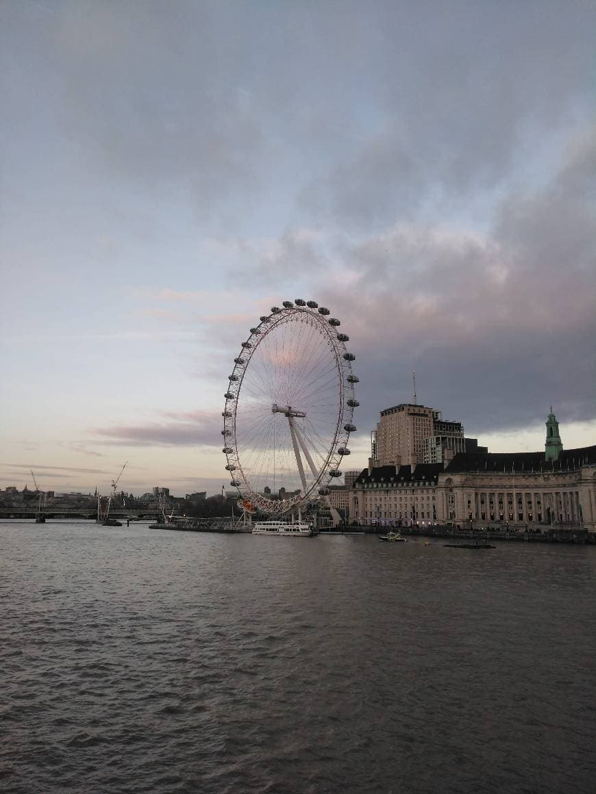 Place London Eye