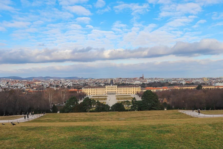 Place Schönbrunn Palace