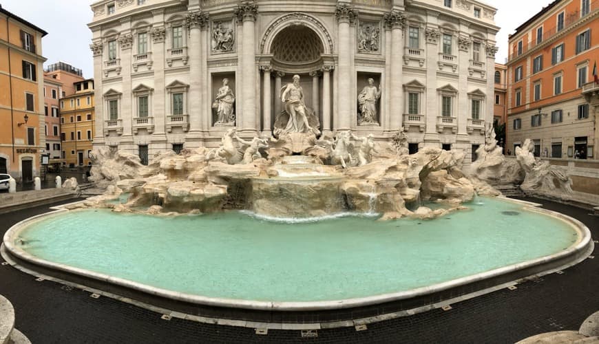 Place Fontana di Trevi