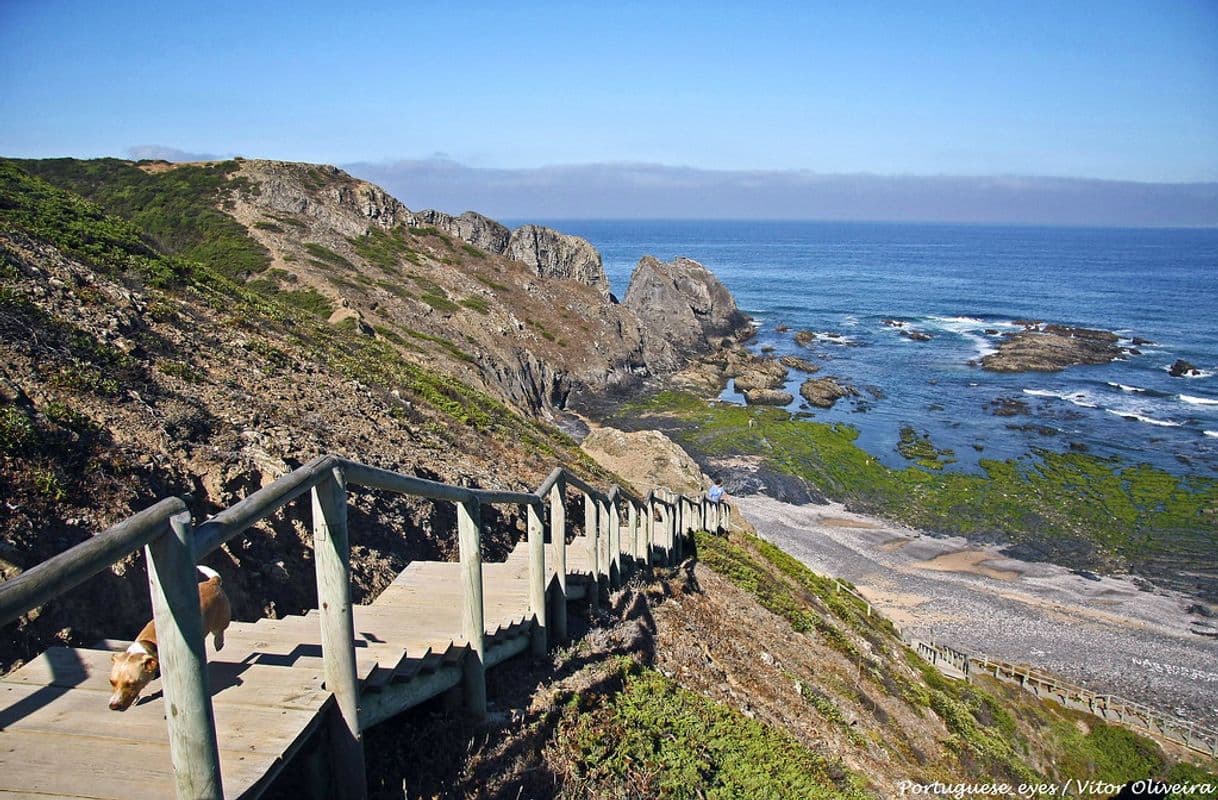 Lugar Praia de Vale dos Homens