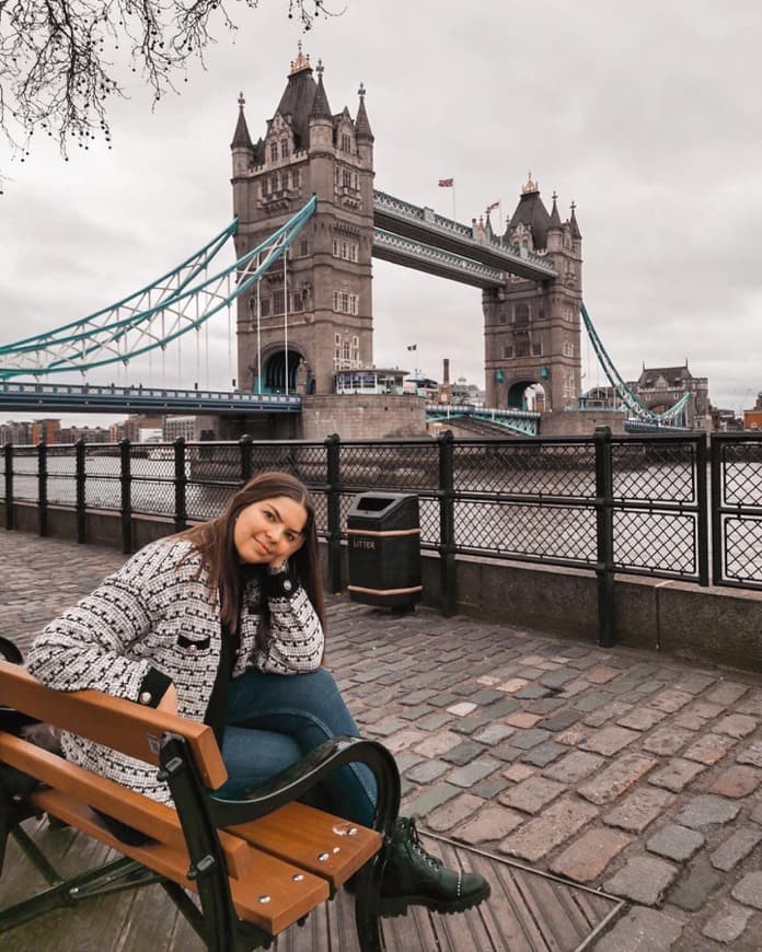 Place Tower Bridge