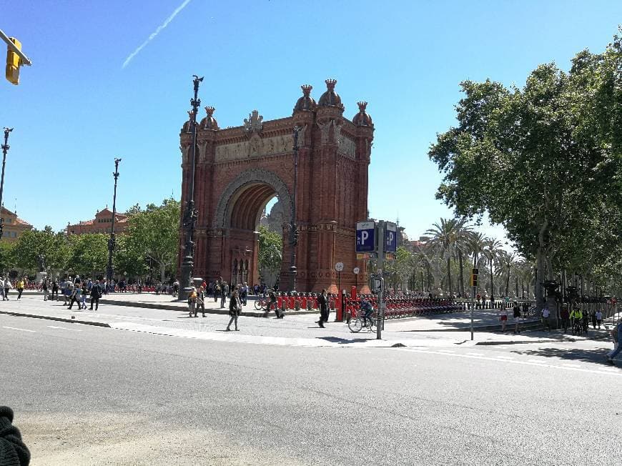 Lugar Arc de Triomf