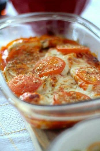 Moda Bifinhos de frango no forno com molho de tomate e queijo