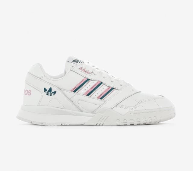 Product Adidas A.R Trainer 