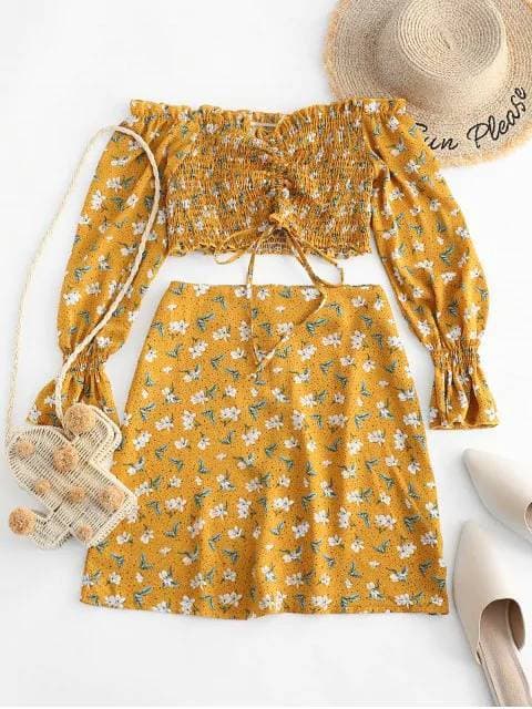 Moda Conjunto top e saia