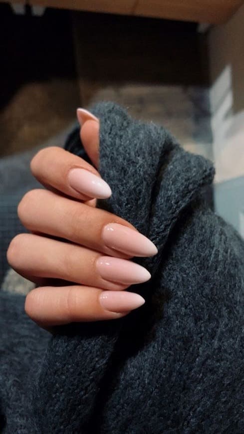 Moda Nails nude