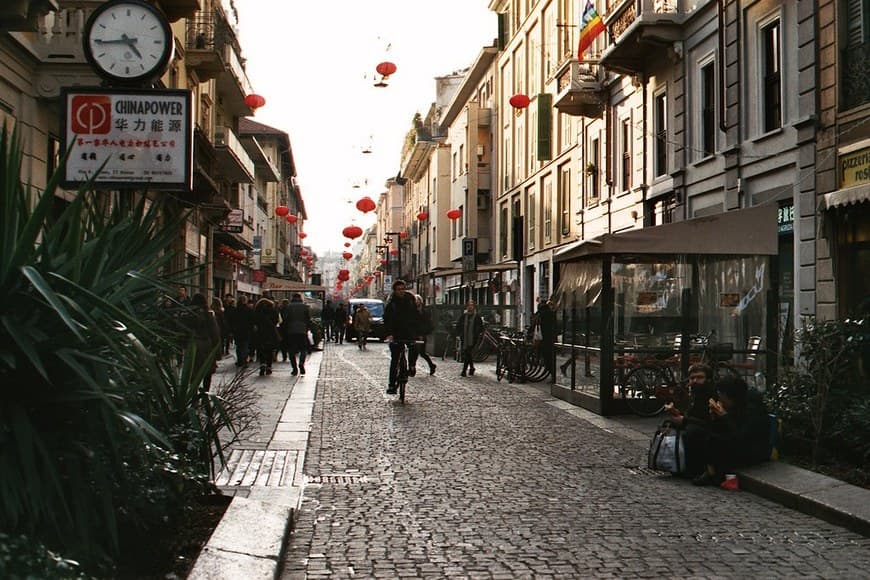 Place Chinatown, Milano