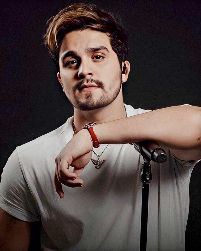 Fashion Luan Santana