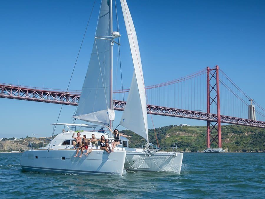 Lugar Doca de Santo Amaro - marlin boat tours