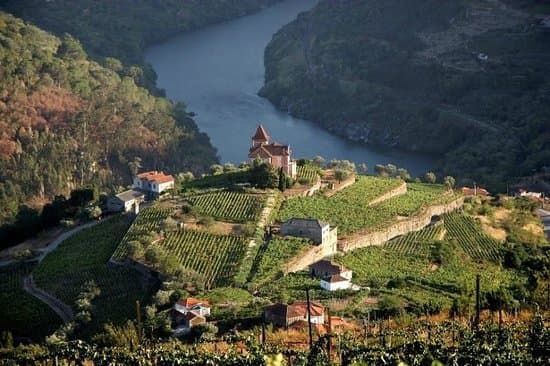 Place Rio Douro