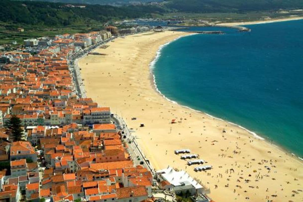 Place Praia da Nazaré