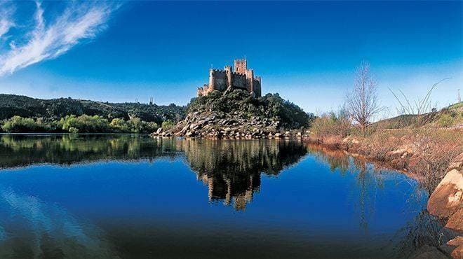 Place Castelo do Almourol