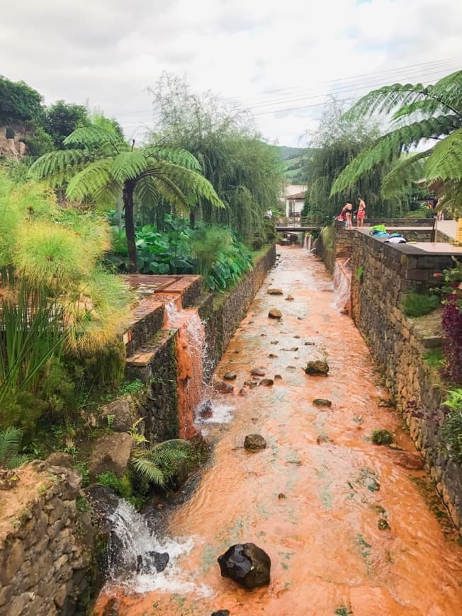 Lugar Poças da dona beija 📍