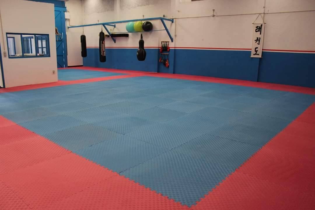 Place Taekwondo Dinamite Warriors Factory