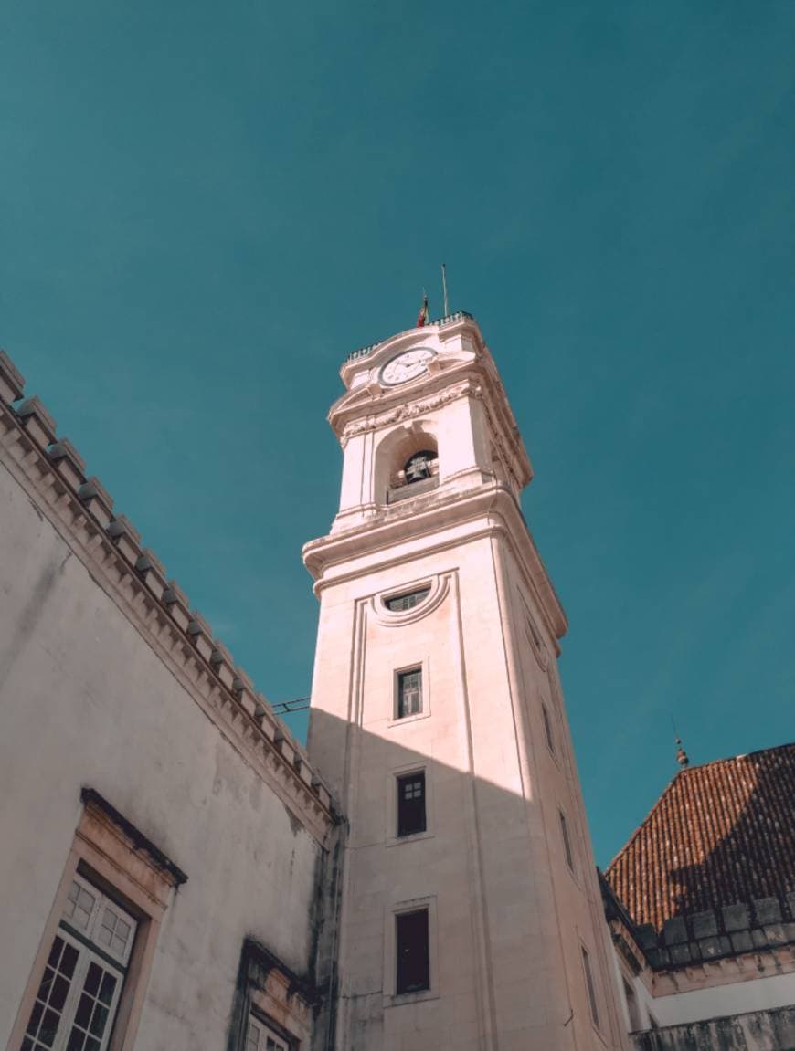 Lugar University of Coimbra Faculty of Law