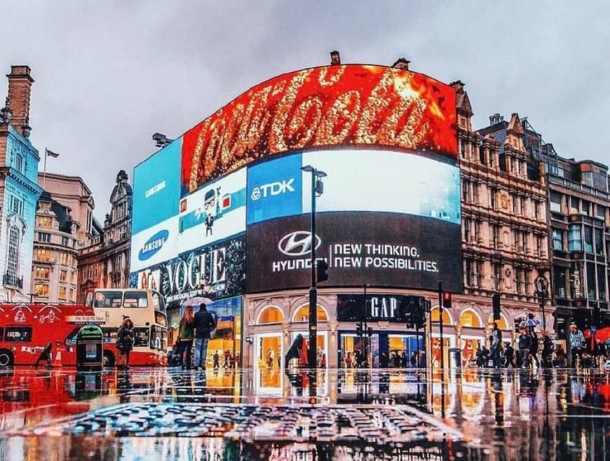 Lugar Piccadilly Circus