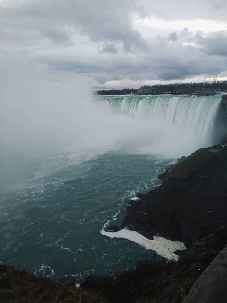 Place Niagara Falls