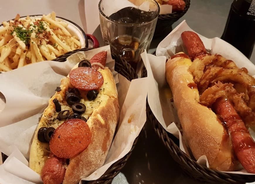 Restaurantes Frankie Hot Dogs