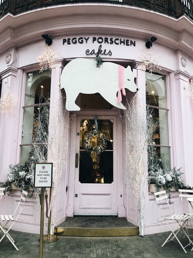 Place Peggy Porschen Cakes