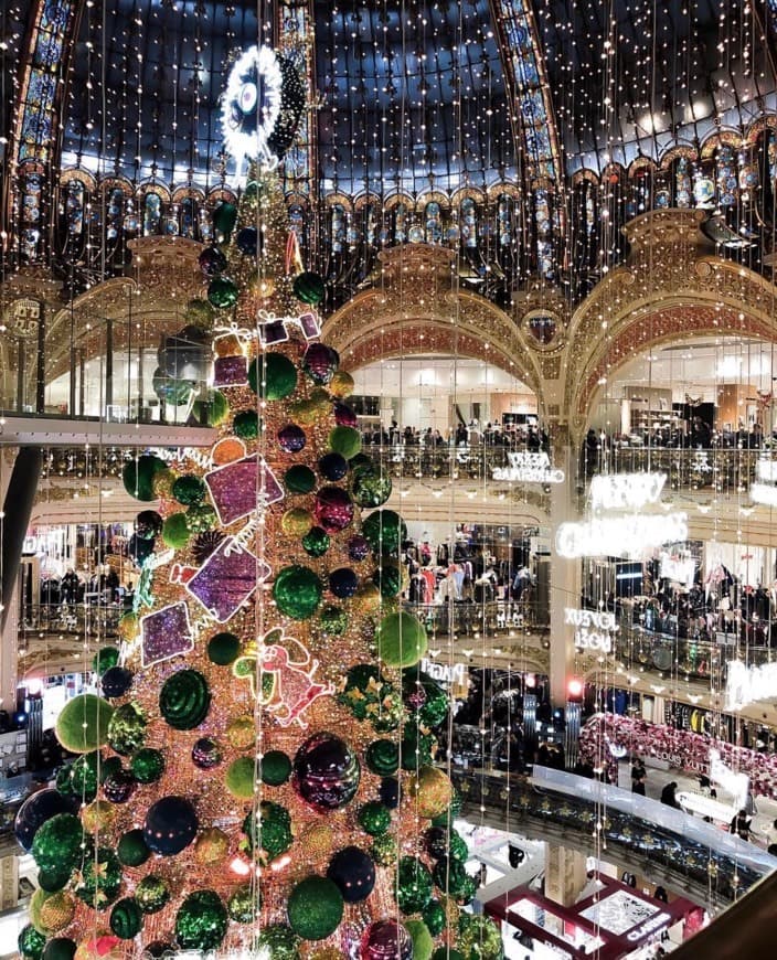 Place Galeries Lafayette Haussmann