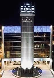 Lugar Hotel NH Gran Hotel Casino Extremadura