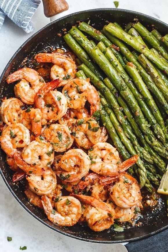 Moda Garlic Butter Shrimp with Asparagus 